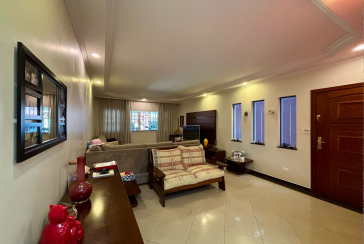 Belo Sobrado à venda no Bairro do Parque São Domingos na Rua Doutor Odon Carlos de Figueiredo Ferraz