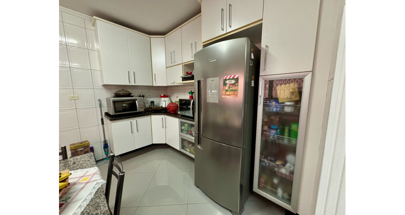 Belo Sobrado à venda no Bairro do Parque São Domingos na Rua Doutor Odon Carlos de Figueiredo Ferraz