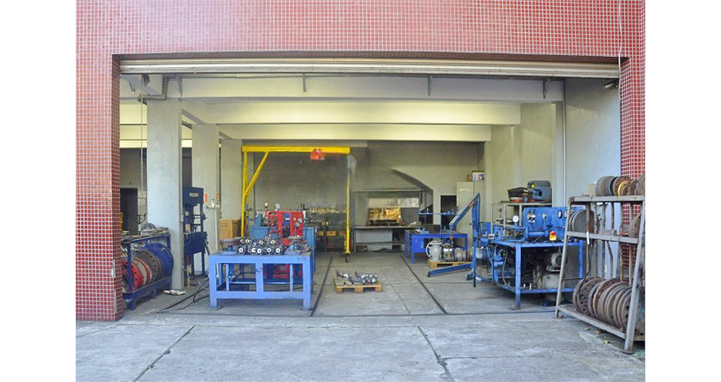 Oportunidade: Galpão à venda no Bairro do Jardim Santo Elias na Avenida Mutinga