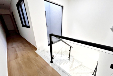 Lindo Sobrado Novo à venda Bairro do Parque São Domingos na Avenida General Charles de Gaulle 448,