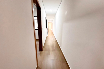 Lindo Sobrado Novo à venda Bairro do Parque São Domingos na Avenida General Charles de Gaulle 448,