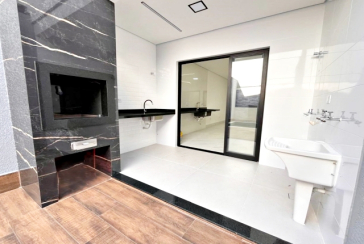 Lindo Sobrado Novo à venda Bairro do Parque São Domingos na Avenida General Charles de Gaulle 448,