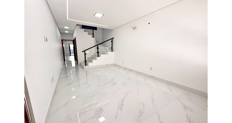 Lindo Sobrado Novo à venda Bairro do Parque São Domingos na Avenida General Charles de Gaulle 448,