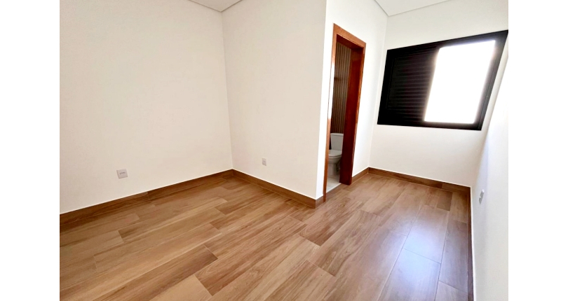 Sobrado à venda Avenida General Charles de Gaulle, 450, Parque São Domingos - Imóveis à Venda