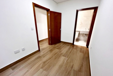 Lindo Sobrado Novo à venda Bairro do Parque São Domingos na Avenida General Charles de Gaulle 446, 