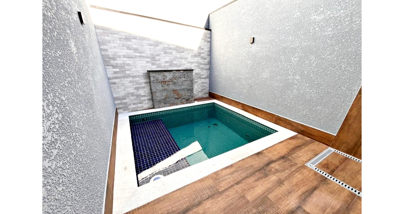 Lindo Sobrado Novo à venda Bairro do Parque São Domingos na Avenida General Charles de Gaulle 446, 