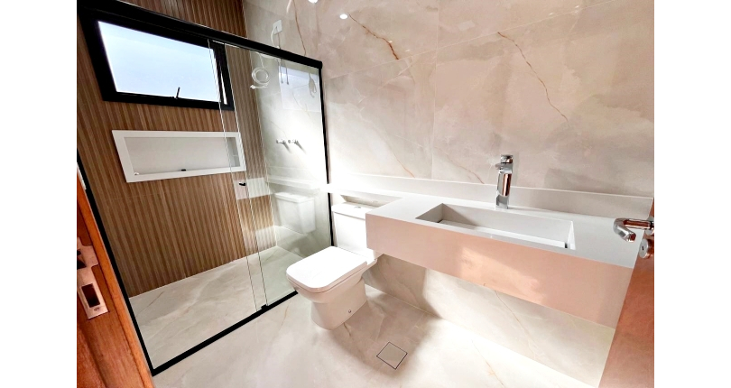 Lindo Sobrado Novo à venda Bairro do Parque São Domingos na Avenida General Charles de Gaulle 446, 