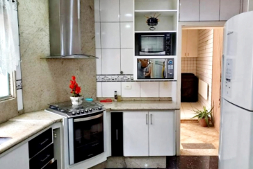 Belo Sobrado à venda no Bairro da Vila Palmeiras na Rua Matias Pacheco,