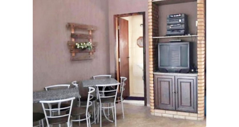 Belo Sobrado à venda no Bairro da Vila Palmeiras na Rua Matias Pacheco,