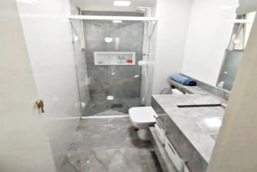  Apartamento à venda no Bairro do Parque Continental na Avenida Antônio de Souza Noschese 1675,