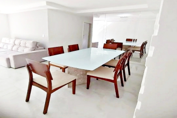  Apartamento à venda no Bairro do Parque Continental na Avenida Antônio de Souza Noschese 1675,