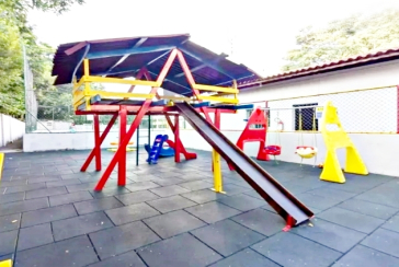  Apartamento à venda no Bairro do Parque Continental na Avenida Antônio de Souza Noschese 1675,