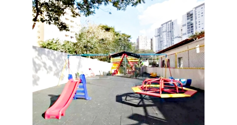  Apartamento à venda no Bairro do Parque Continental na Avenida Antônio de Souza Noschese 1675,