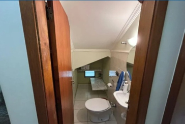 Belo Sobrado à venda no Bairro do Jardim Regina na Rua Engenheiro Marcílio Cardoso,