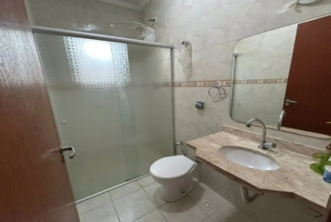 Belo Sobrado à venda no Bairro do Jardim Regina na Rua Engenheiro Marcílio Cardoso,