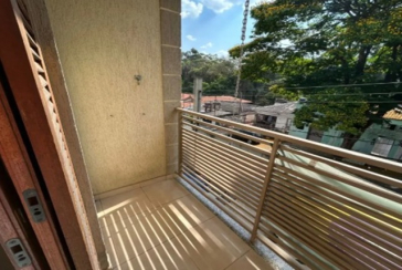 Belo Sobrado à venda no Bairro do Jardim Regina na Rua Engenheiro Marcílio Cardoso,