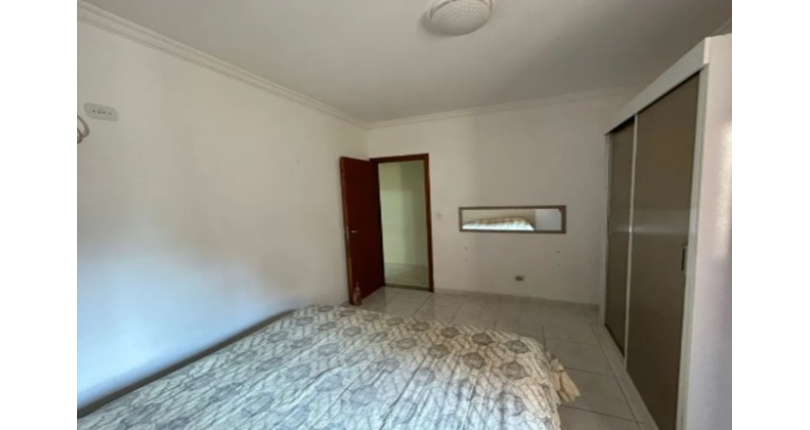 Belo Sobrado à venda no Bairro do Jardim Regina na Rua Engenheiro Marcílio Cardoso,