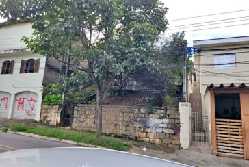 Terreno à venda no Bairro da Vila Mangalot na Rua Joaquim Oliveira Freitas, 