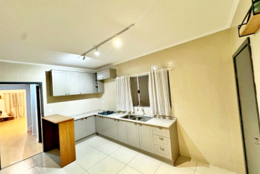 Sobrado à venda no Bairro da Chácara Inglesa na Rua Soldado João de Oliveira,