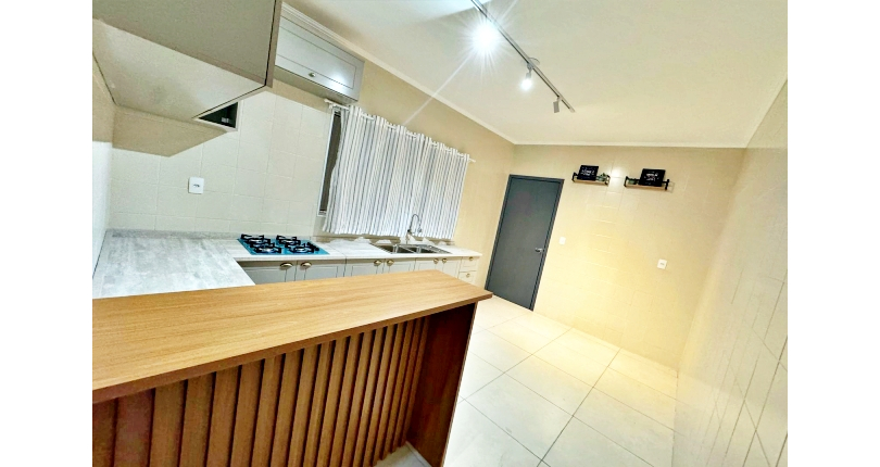 Sobrado à venda no Bairro da Chácara Inglesa na Rua Soldado João de Oliveira,