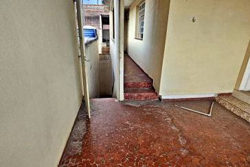 Sobrado à venda no Bairro do Jardim Mangalot na Rua Manoel Ferreira Barbosa,