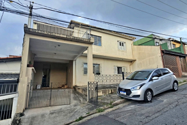 Sobrado à venda no Bairro do Jardim Mangalot na Rua Manoel Ferreira Barbosa,