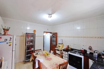 Belo Sobrado à venda no Bairro do Jardim Vista Linda na Rua Venceslau Gomes da Silva, 