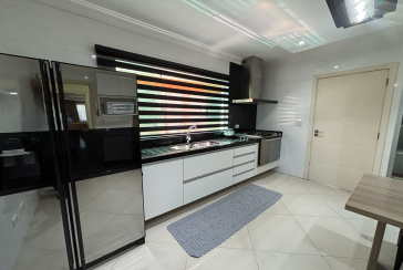  Sobrado à venda no Bairro do Parque São Domingos na Rua Homero Sales,