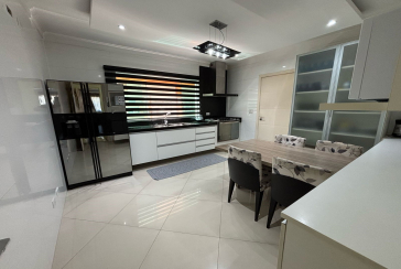  Sobrado à venda no Bairro do Parque São Domingos na Rua Homero Sales,