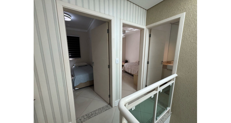  Sobrado à venda no Bairro do Parque São Domingos na Rua Homero Sales,