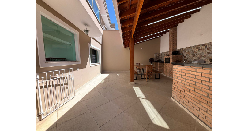  Sobrado à venda no Bairro do Parque São Domingos na Rua Homero Sales,