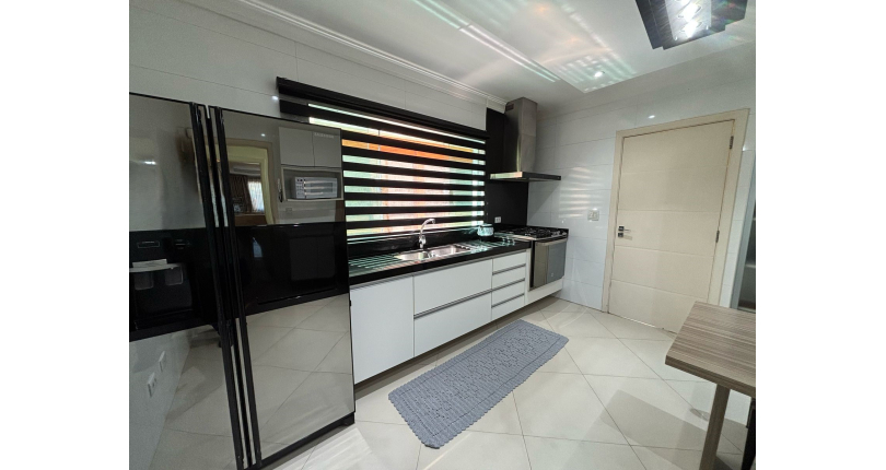  Sobrado à venda no Bairro do Parque São Domingos na Rua Homero Sales,