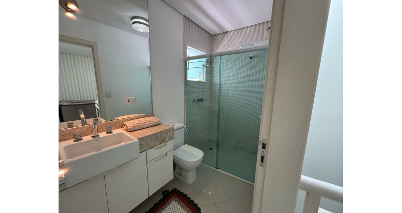  Sobrado à venda no Bairro do Parque São Domingos na Rua Homero Sales,