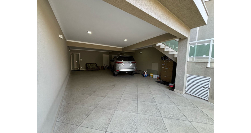  Sobrado à venda no Bairro do Parque São Domingos na Rua Homero Sales,