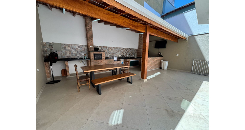  Sobrado à venda no Bairro do Parque São Domingos na Rua Homero Sales,