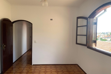 Sobrado à venda no Bairro da Vila Miriam na Rua José Antônio Pereira,