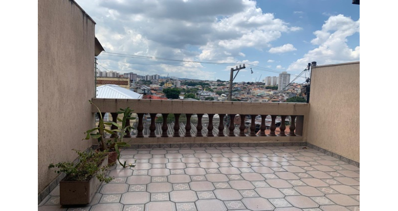 Sobrado à venda no Bairro da Vila Miriam na Rua José Antônio Pereira,