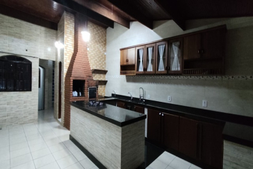 LINDO Sobrado à venda no Bairro do Jardim São João (Jaraguá) na Rua Friedrich Von Voith 489,