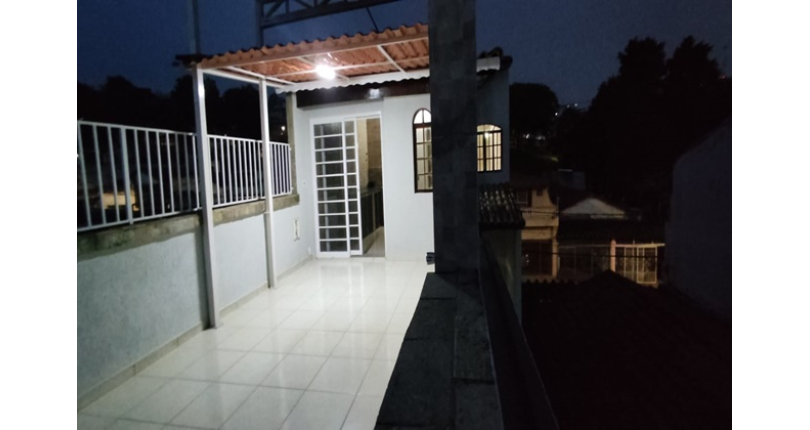 LINDO Sobrado à venda no Bairro do Jardim São João (Jaraguá) na Rua Friedrich Von Voith 489,