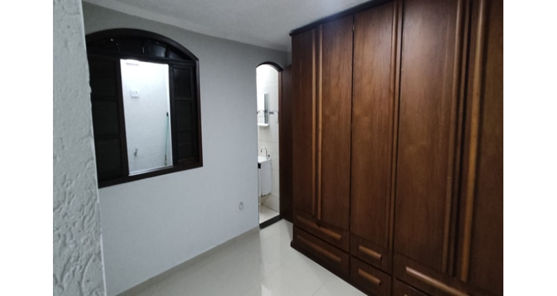 LINDO Sobrado à venda no Bairro do Jardim São João (Jaraguá) na Rua Friedrich Von Voith 489,