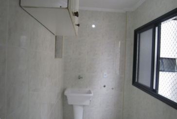 Oportunidade: Apartamento à venda na Praia Grande no Bairro da Guilhermina na Rua Colômbia 180