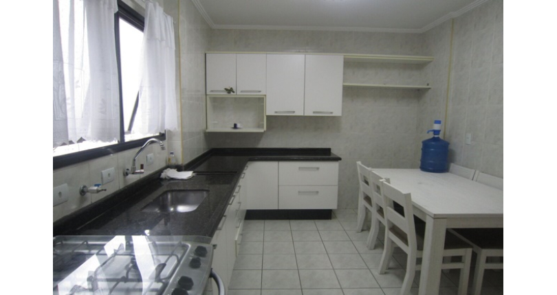 Oportunidade: Apartamento à venda na Praia Grande no Bairro da Guilhermina na Rua Colômbia 180