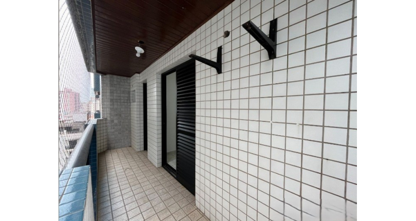 Oportunidade: Apartamento à venda na Praia Grande no Bairro da Guilhermina na Rua Colômbia 180