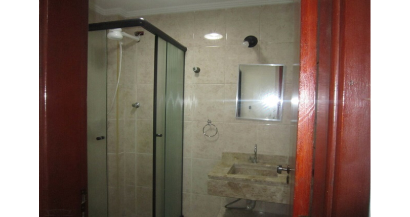 Oportunidade: Apartamento à venda na Praia Grande no Bairro da Guilhermina na Rua Colômbia 180