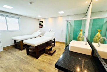 Apartamento à venda na Praia Grande no Bairro Caiçara na Avenida Nossa Senhora de Fátima 444,