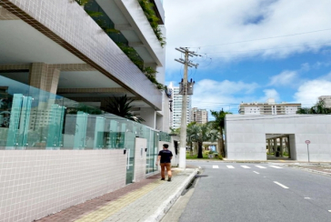 Apartamento à venda na Praia Grande no Bairro Caiçara na Avenida Nossa Senhora de Fátima 444,