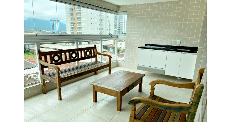 Apartamento à venda na Praia Grande no Bairro Caiçara na Avenida Nossa Senhora de Fátima 444,