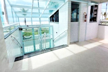 Apartamento à venda na Praia Grande no Bairro Real na Avenida Presidente Castelo Branco 16080, no Condomínio Edifício Água Marinha 