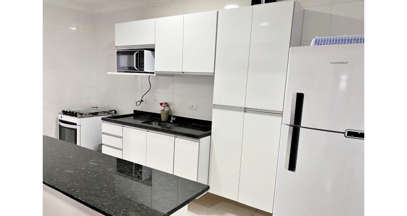 Apartamento à venda na Praia Grande no Bairro Real na Avenida Presidente Castelo Branco 16080, no Condomínio Edifício Água Marinha 