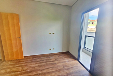 Oportunidade Única: Lindo Sobrado novo à venda no Bairro do Jardim Maristela na Rua Galdino Catunda Gondim 24,